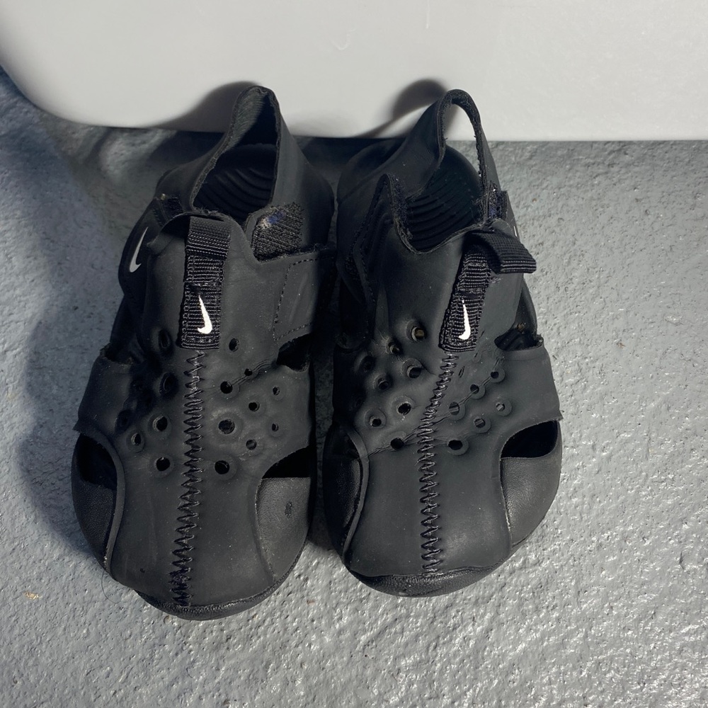 Nike sandals